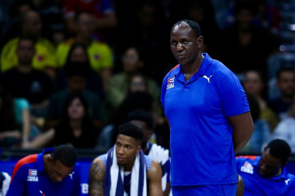 لوپز می دانستیم باید خیلی خوب بازی کنیم ایران تیم سخت کوشی دارد