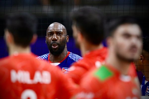 سیمون میخواهیم در المپیک باشیم بازیکنان جدید ایران باید به کارشان ادامه دهند