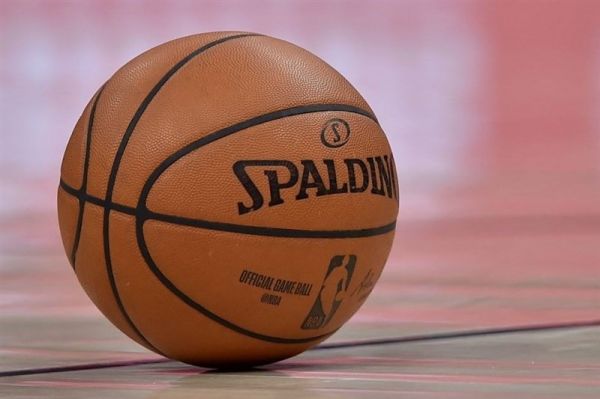  توضیحات مالک آکادمی سحر درباره ماجرای هدیه به یک داور خانم