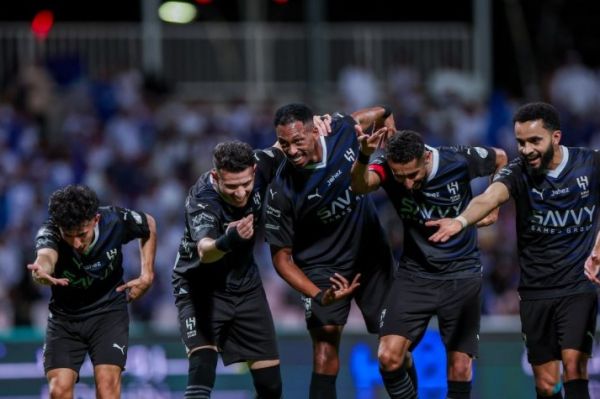  زعیم آسیا بدون شکست قهرمان عربستان شد