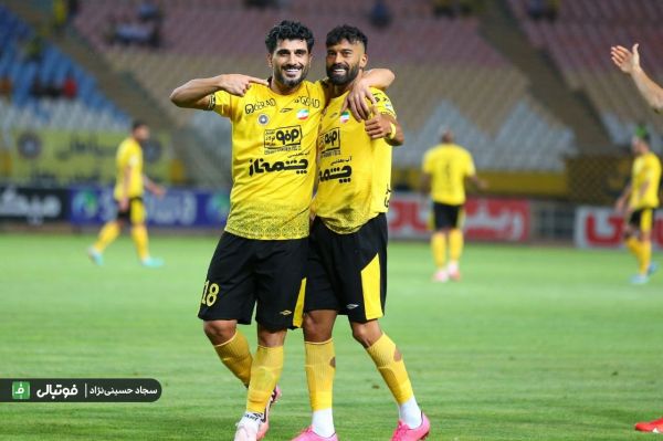  گزارش تصویری اختصاصی  مصاف تیم‌های سپاهان و شمس آذر