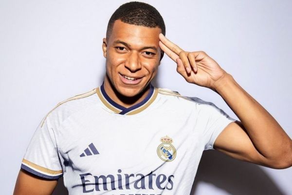 اولین بازی رسمی کیلیان امباپه در رئال مادرید چه زمانی خواهد بود