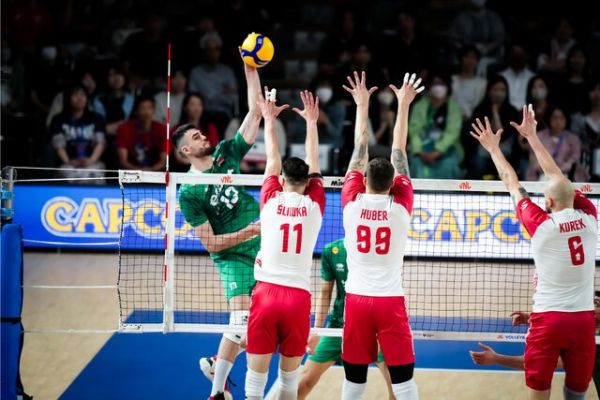  لیگ ملت‌های والیبال  پیروزی لهستان مقابل بلغارستان