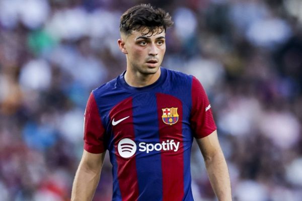 هافبک خلاق بارسلونا در سیستم بازی هانسی فلیک چه جایگاهی دارد