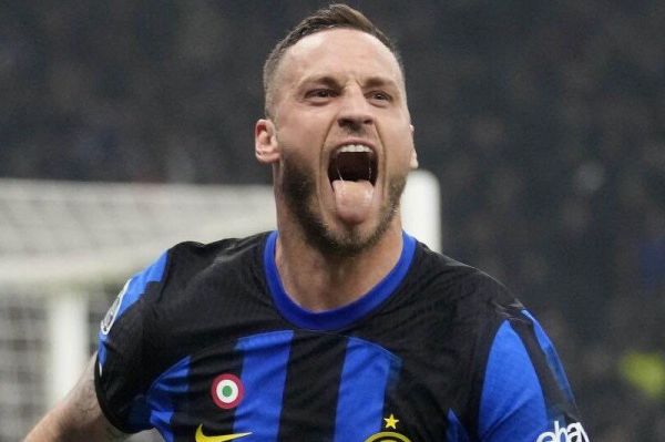 مهاجم اتریشی اینتر در راه پیوستن به فیورنتینا