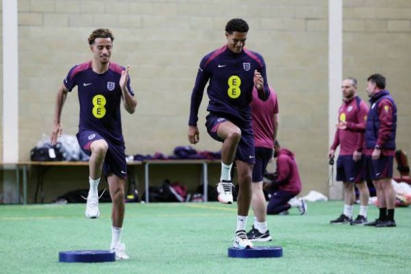 دو بازیکن لیورپول حذف شده های جدید لیست تیم ملی انگلیس