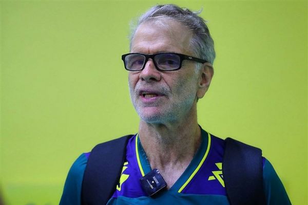  رزنده  باور داشته باشید که ایران بهتری خواهید دید