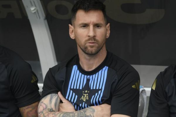 مشخص شدن دلیل فیکس نشدن مسی مقابل اکوادور