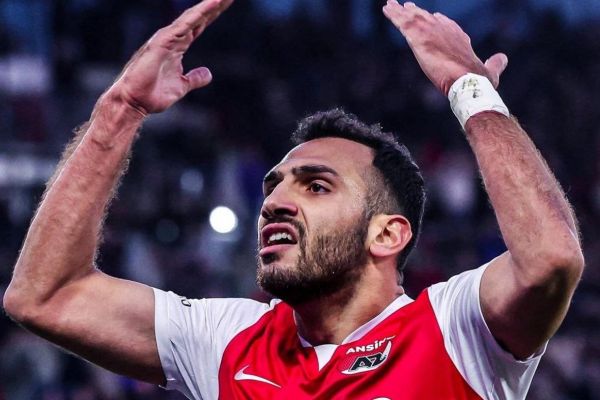  آقای گل یونانی فوتبال هلند راهی بنفیکا می شود