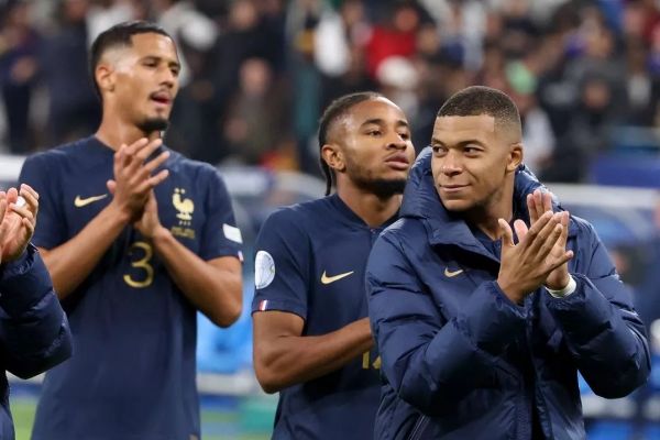 حمایت کیلیان امباپه از مدافع فرانسوی آرسنال