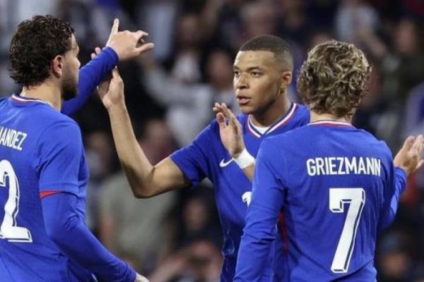 وحشت در اردوی فرانسه حمله ویروس به تیم دشان