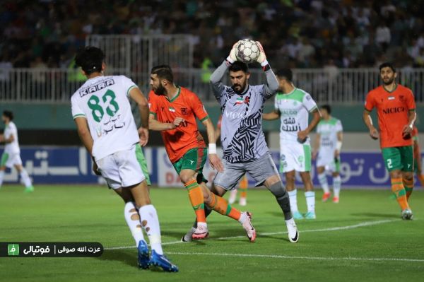 نوشی صوفیانی؛ اسلحه پنهان نویدکیا در بازی با ایرالکو