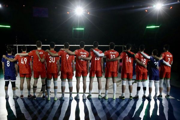 برگزاری دومین تمرین ملیپوشان والیبال در مانیل درخواست اکبری از بازیکنان کُری بخوانید و شادی کنید