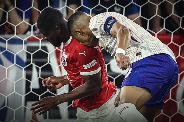  کیلیان امباپه زیر عمل جراحی قرار می‌گیرد