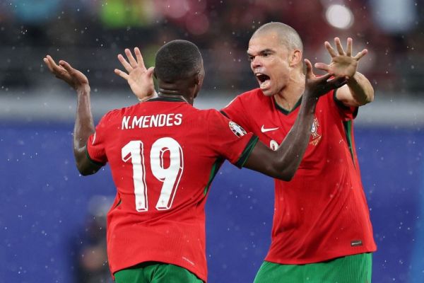  پرتغال 2-1 جمهوری چک؛ کامبک یاران رونالدو در اولین بازی با گلزنی پسر سرمربی سابق پورتو