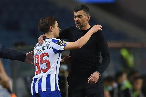  تاریخ سازی کونسیسائوها؛ از هت‌تریک پدر مقابل آلمان تا درخشش پسر مقابل جمهوری چک