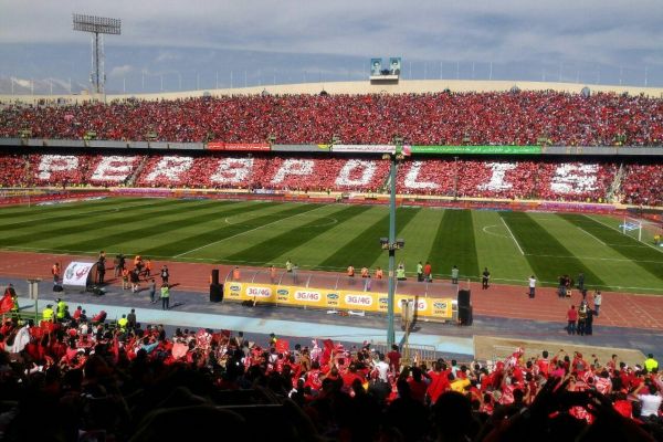  حسینی  ورزشگاه آزادی میزبان پرسپولیس در آسیا خواهد بود  3-4 میلیون دلار از AFC طلب داریم