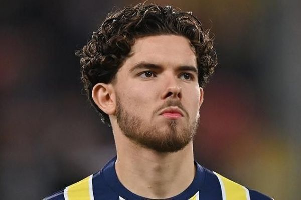  دفاع چپ جدید بروسیا دورتموند از ترکیه می‌آید