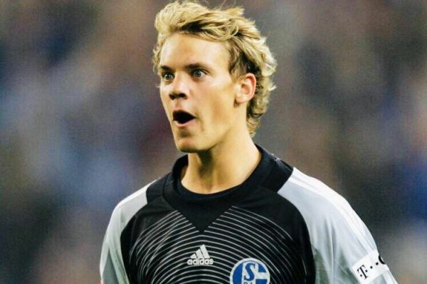 تصویری جالب از مانوئل نویر ۲۰ ساله در شالکه