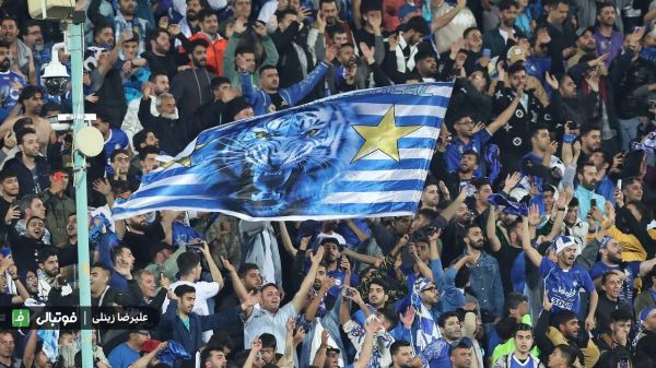 طوفان هشتگی هواداران استقلال در فضای مجازی؛ نه به ماندن نکونام و حملات تند به هلدینگ خلیج فارس