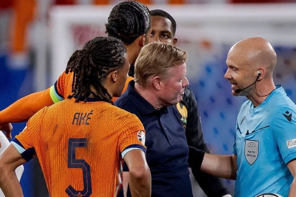 اعتراض سرمربی هلند به داوران دیدار با فرانسه