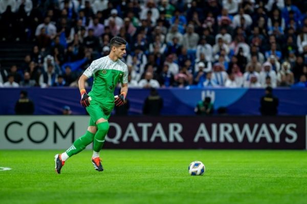 دروازهبان ملی پوش سپاهان زیر ذرهبین تیم حاج صفی