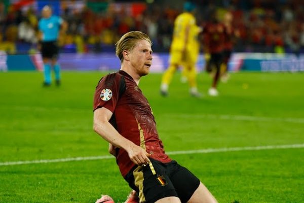  با درخشش جادوگر، بلژیک به جام برگشت