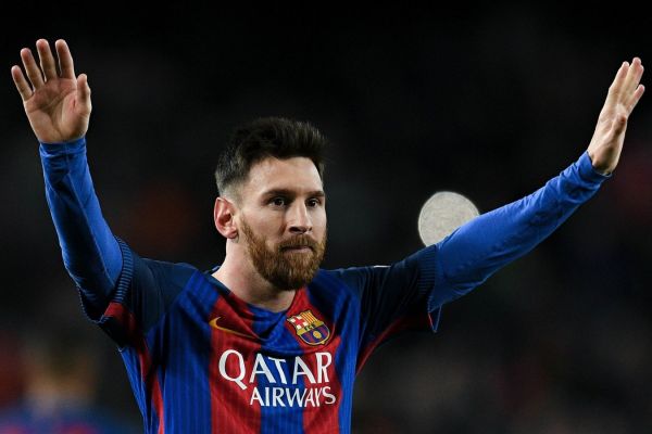 واکنش مسی به تبریک تولدش توسط باشگاه بارسلونا عکس