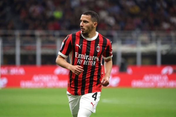  هافبک الجزایری میلان مورد توجه باشگاه های لیگ عربستان