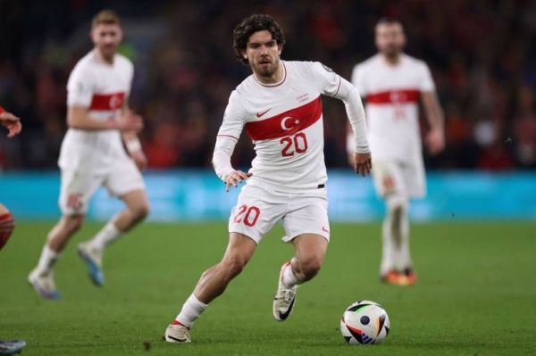  مدافع فنرباغچه از انتقال به دورتموند دور شد