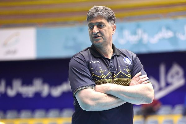  دامغانی  پائز، مربی بزرگی نبود  معروف یک فرمانده کامل بود