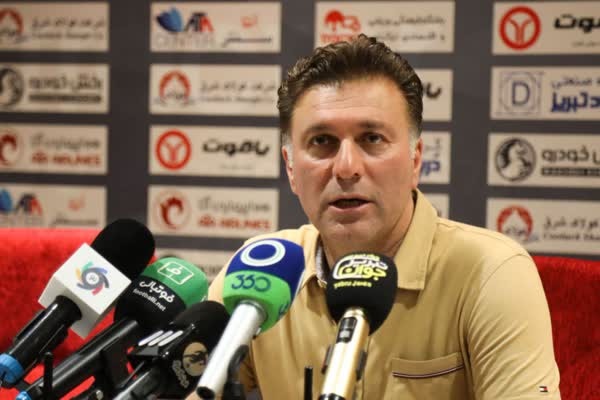 واکنش سرپرست تراکتور به مذاکره با دستیار زیدان