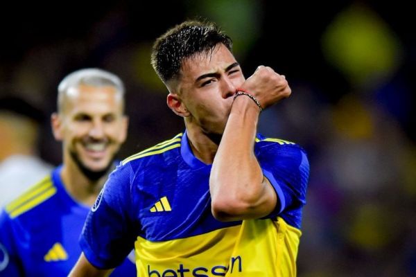 چلسی در آستانه جذب مدافع جوان بوکاجونیورز