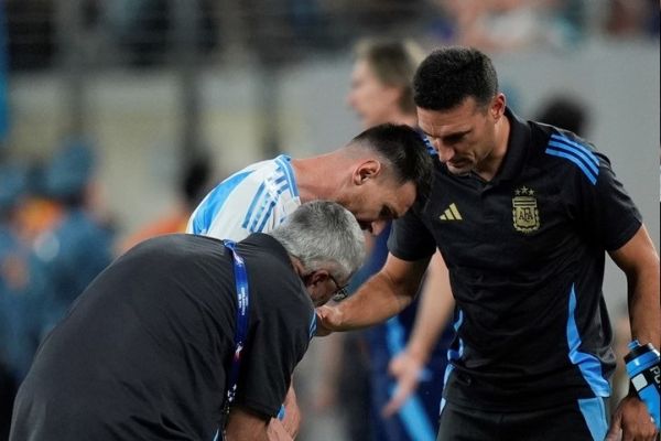 مربی آرژانتین تکلیف مسی را برای بازی بعدی روشن کرد