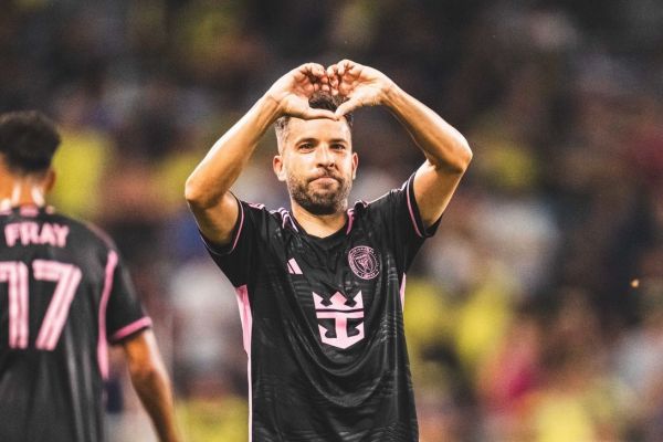  برد اینترمیامی بدون مسی و با گل دیدنی جوردی آلبا