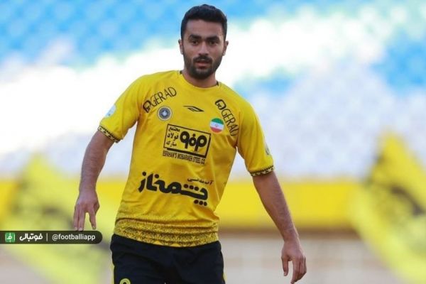  کاپیتان سپاهان از استقلال دور شد