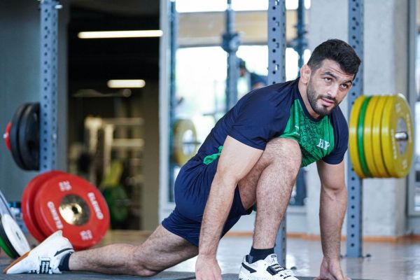 برگزاری تمرین تیم ملی کشتی آزاد یزدانی و دبیر مشترکا بدنسازی کردند + عکس