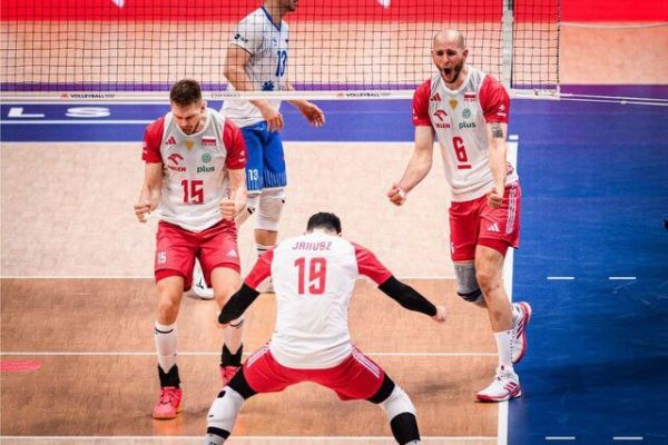  برنز لیگ ملت‌های والیبال بر گردن لهستان