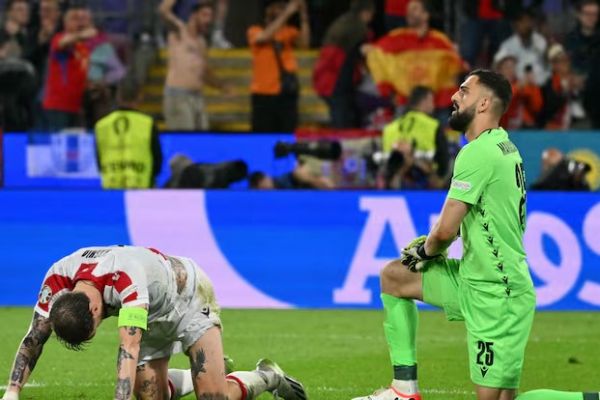  پاسخ منفی دروازه‌بان درخشان یورو 2024 به بایرن مونیخ