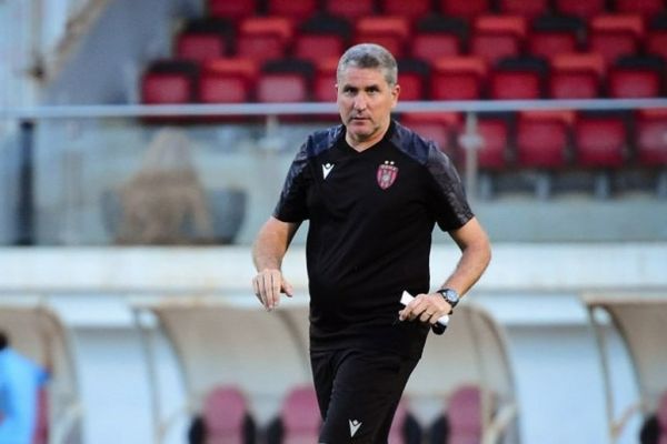 عدم صدور مجوز فعالیت سرمربی اسپانیایی پرسپولیس