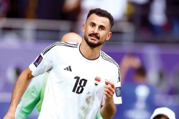  واکنش ایمن حسین به دریافت پیشنهاد از سپاهان