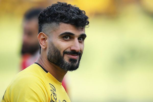  خداحافظی مدافع سپاهان با هواداران  زکی‌پور به استقلال برمی‌گردد