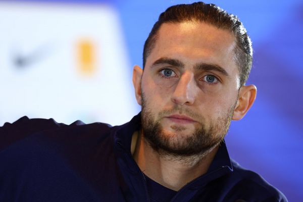  پیشنهاد شدن هافبک تیم ملی فرانسه به بارسلونا