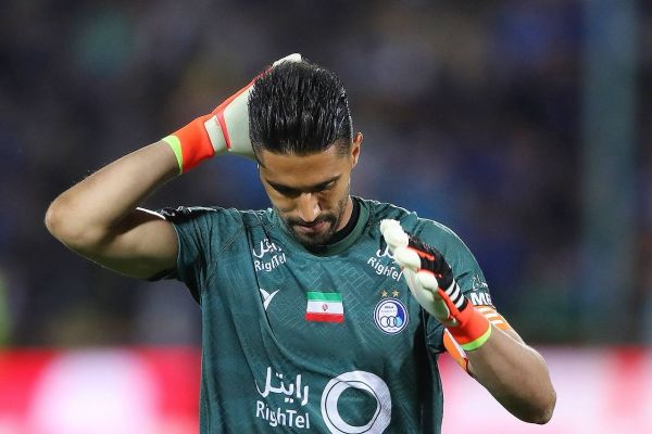  کاپیتان استقلال همچنان در بلاتکلیفی