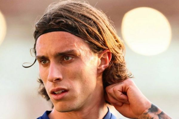 رقابت جدی چلسی و آرسنال بر سر جذب مدافع موفق بولونیا