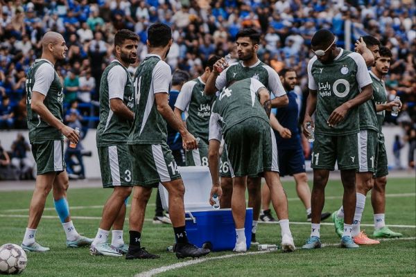  استقلال در ترکیه اردو می‌زند