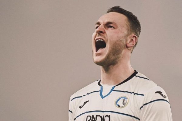 هافبک هلندی فقط می خواهد به یوونتوس ملحق شود