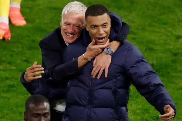 آیا امباپه نیمکت نشین خواهد شد