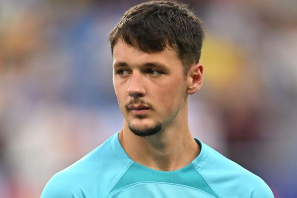  دروازه بان مورد علاقه چلسی راهی نیوکاسل خواهد شد