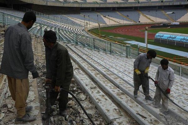 ورزشگاه آزادی قطعا به شروع لیگ برتر نمیرسد